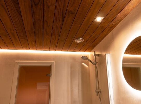 LedStorelle modernisoitiin kylpyhuoneen ja saunan valaistus
