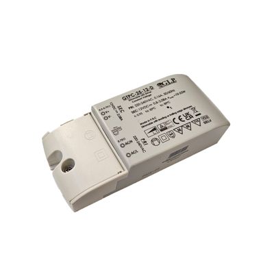 LED MUUNTAJA 12V, 25W, TRIAC himmennettävä LED MUUNTAJA 12V, 25W, TRIAC himmennettävä