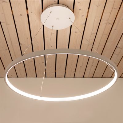 LED RIIPPUVALAISIN RINKELI 60, 5-CCT 2800-5300K, himmennettävä, 32W, CRI97, IP21 LED RIIPPUVALAISIN RINKELI 60, 5-CCT 2800-5300K, himmennettävä, 32W, CRI97, IP21