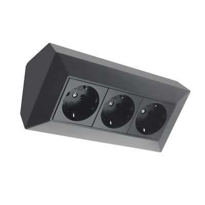 Kulmapistorasia, kolmiosainen, maadoitettu, musta