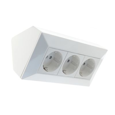 Kulmapistorasia, kolmiosainen, maadoitettu, valkoinen