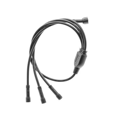 3-jakaja CCT led-spoteille ja paneeleille, musta