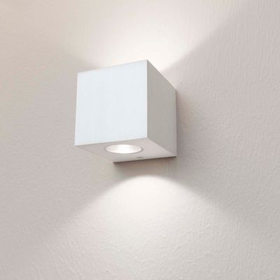 LED SEINÄVALAISIN XL CUBIC 2, värilämpötilasäädettävä, himmennettävä, 2x3W, CRI92, IP21, mattavalkoinen