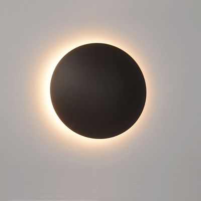 LED SEINÄVALAISIN ECLIPSE 15 cm, värilämpötilasäädettävä, himmennettävä, 10W, CRI85, IP21, mattamusta LED SEINÄVALAISIN ECLIPSE 15 cm, värilämpötilasäädettävä, himmennettävä, 10W, CRI85, IP21, mattamusta