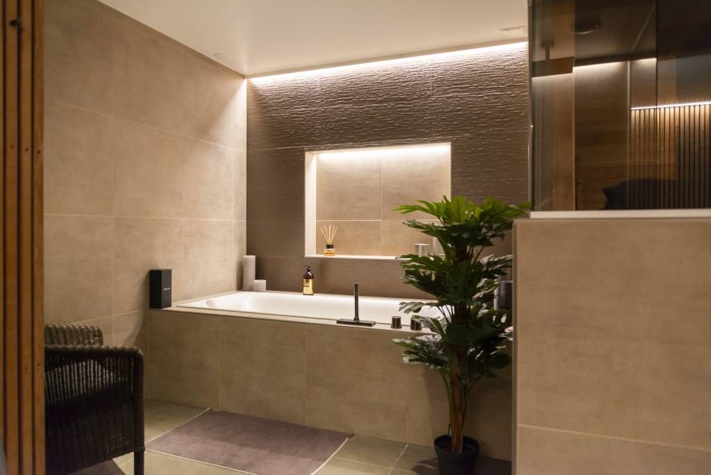 Kylpyhuoneen valaistus Kylpyhuoneen valaistus