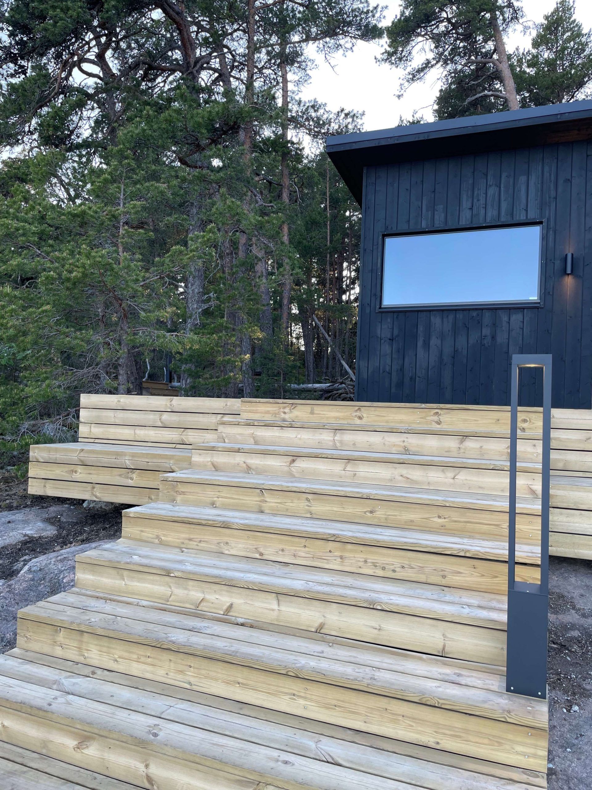 Kesämökki saaressa Kesämökki saaressa