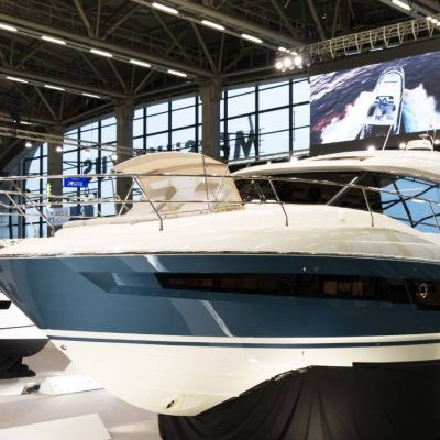 Vene 20 Båt - led-nauha veneessä Vene 20 Båt - led-nauha veneessä