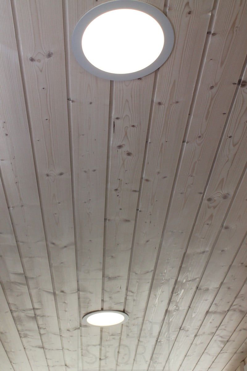 Asuntomessut 2014: led plafond 240 ulkona katoksessa. Ledstore.fi