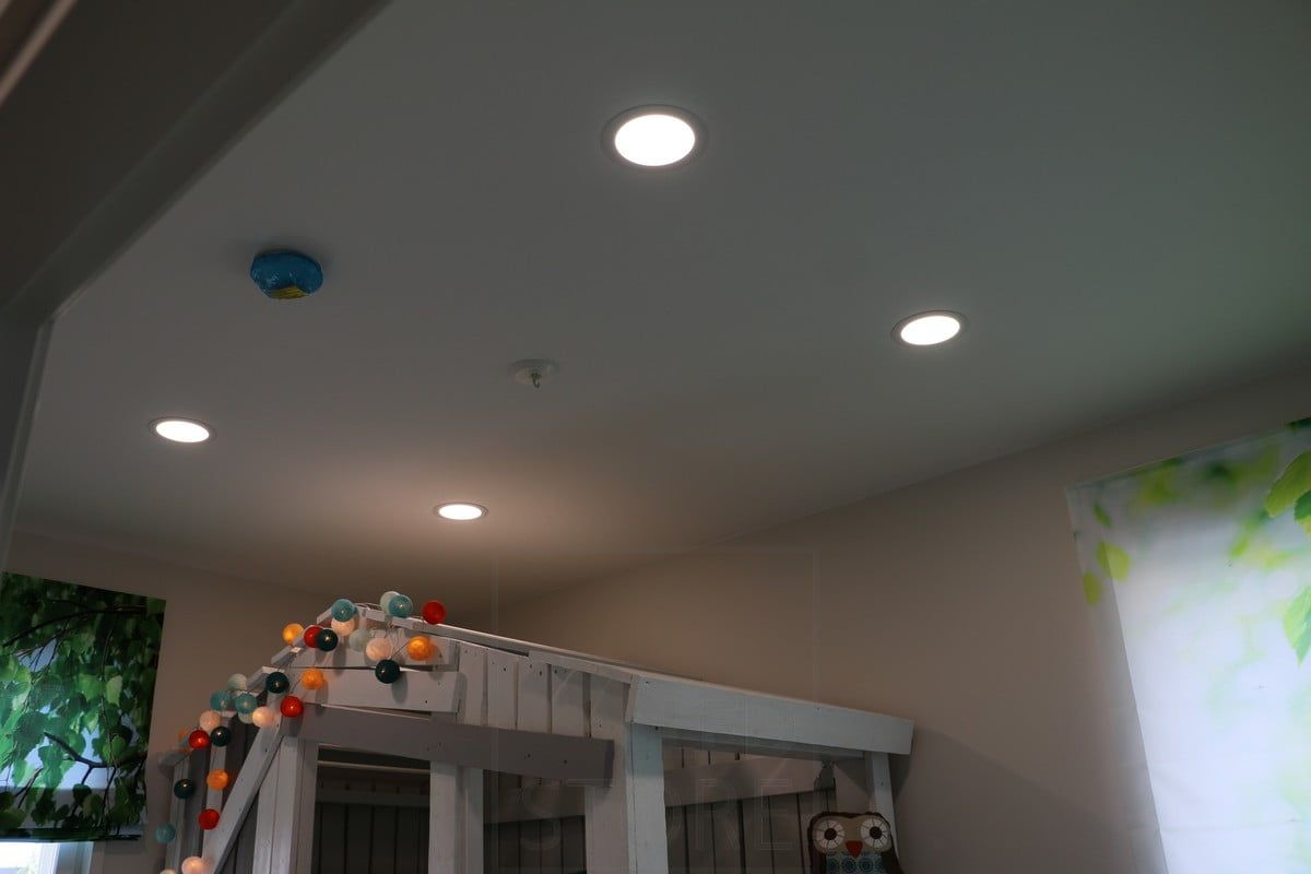 Asuntomessut 2015: Plafond 160 lastenhuoneen katossa. Ledstore.fi